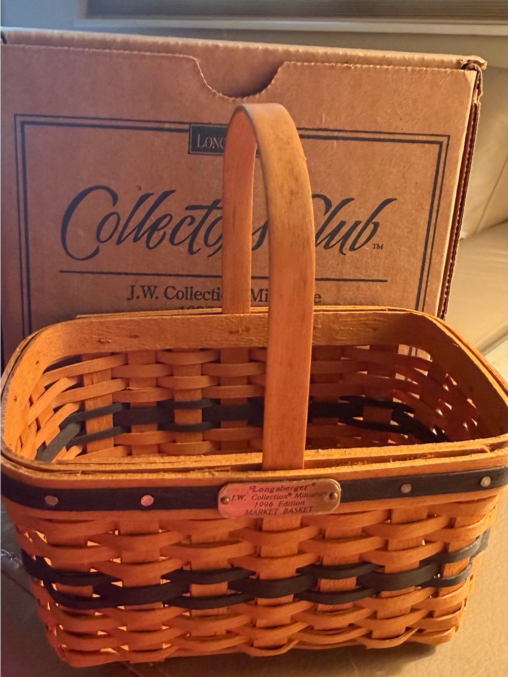 LONGABERGER 1996 JW CC MINIATURE MARKET BASKET/1st IN THE SERIES OF 12.